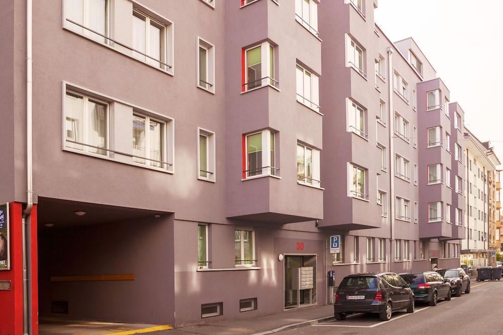 Ema House Serviced Apartments Seefeld Zúrich Exterior foto
